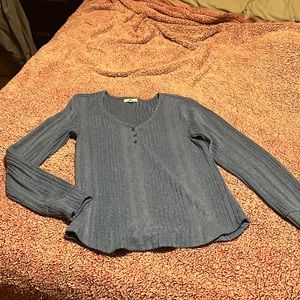 Thin sweater from Maurice’s - size Medium